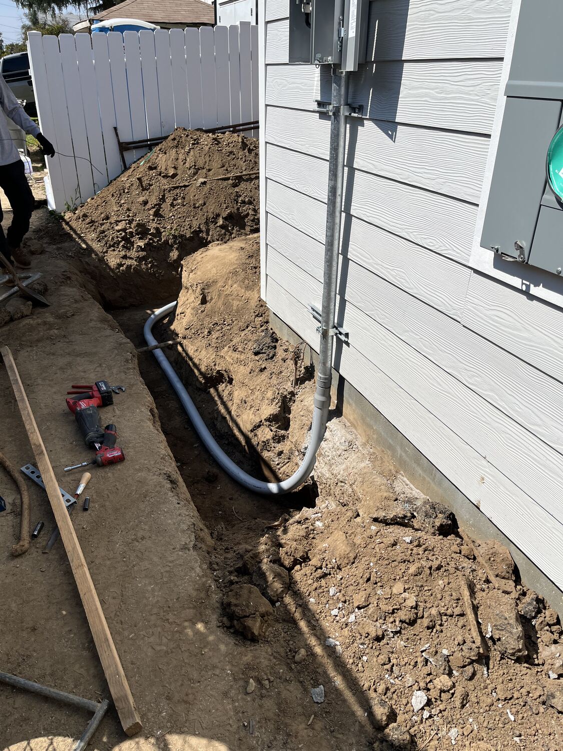 200-amp meter and service entrance upgrade