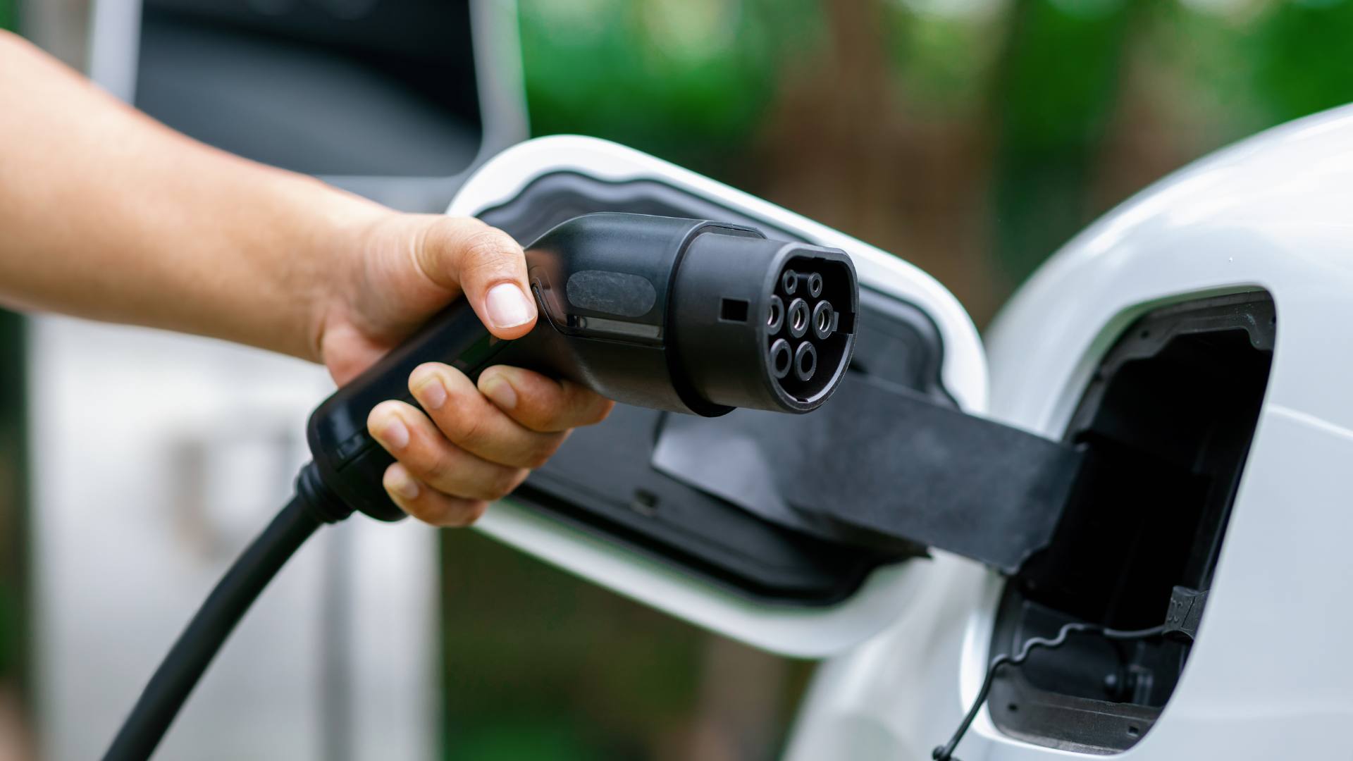 EV charger installation in Riverside, CA